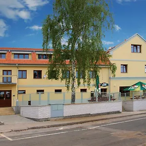 A Restaurace Simanda 3* Praga